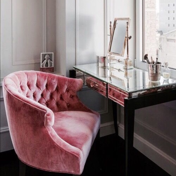 Meet your Posher, Wren - Picture 1 of 1